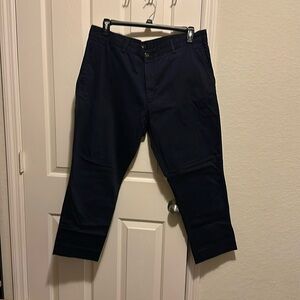 EUC men’s navy blue Chino pant